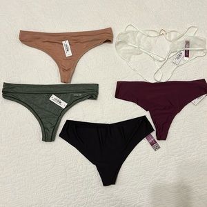 Adore Me 5 Panties NWT Thong Medium
